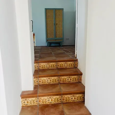 La Casa De Tres Calles 파시나스