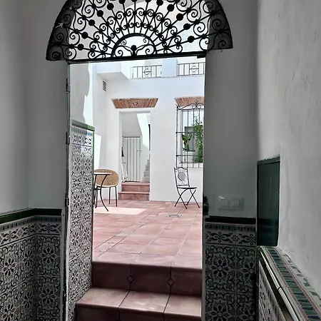 La Casa De Tres Calles 파시나스